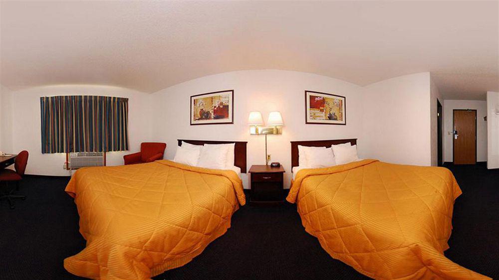 Hotel Baymont By Wyndham Ames